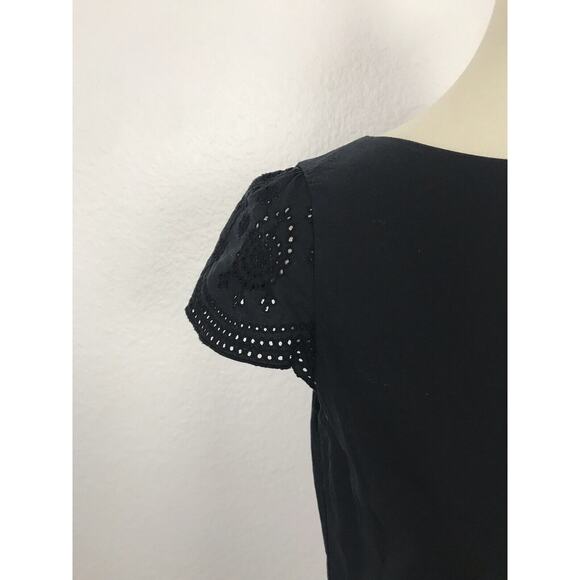 Uniqlo Embroidered Scalloped Hem A-Line Shift Dress - Picture 2 of 7